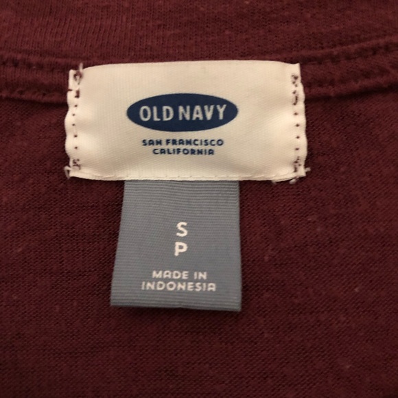 Old Navy Maroon Shirt - Picture 3 of 4